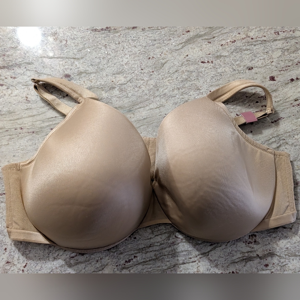 Cacique Bra Nude Size 46D NWOT Unused Back Eye & Hook Underwire Adjustable